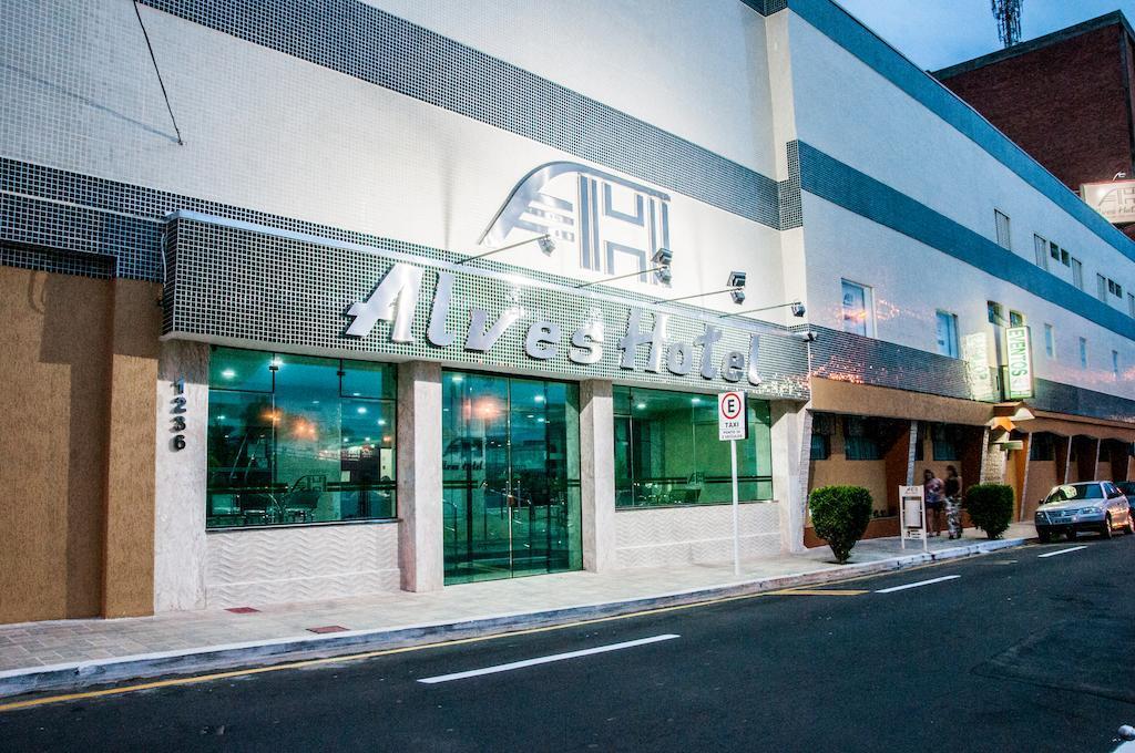 Alves Hotel Marília